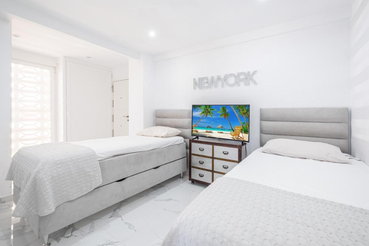 Copacabana Deluxe 1-A Levante Beach Бенидорм Экстерьер фото